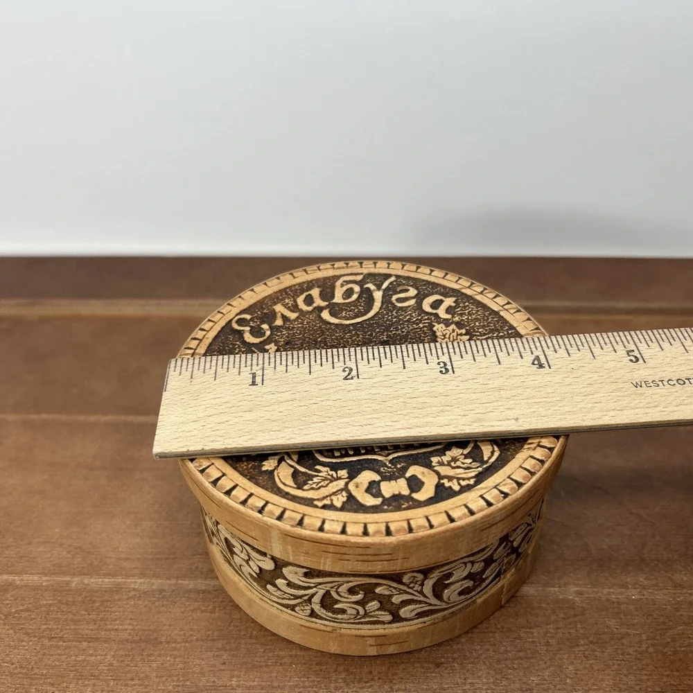 Vintage‎ Yelabuga Russia Handcrafted Round Cork Trinket Jewelry Box